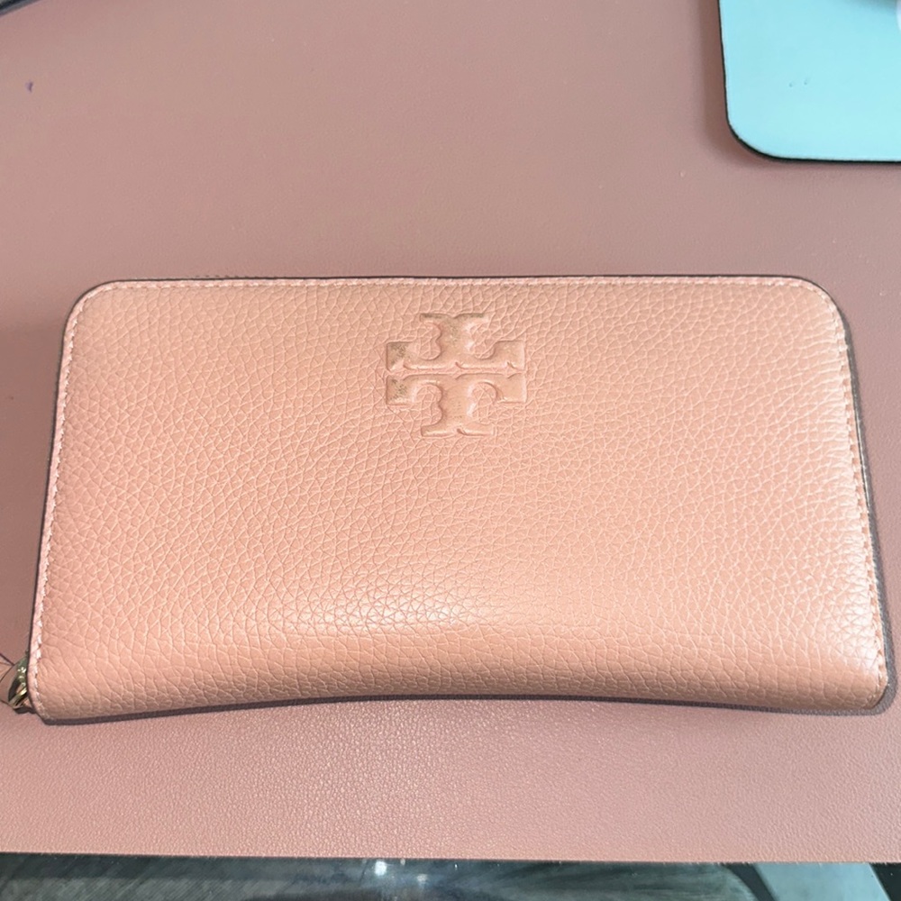 Used Tory Burch Wallet
